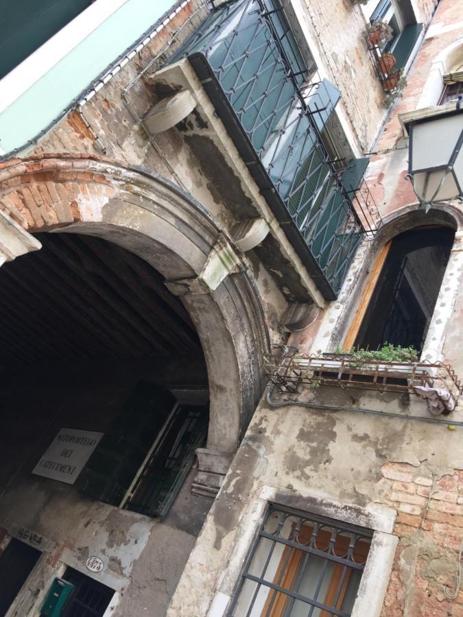 The Wolf House Hotel Venedig Eksteriør billede