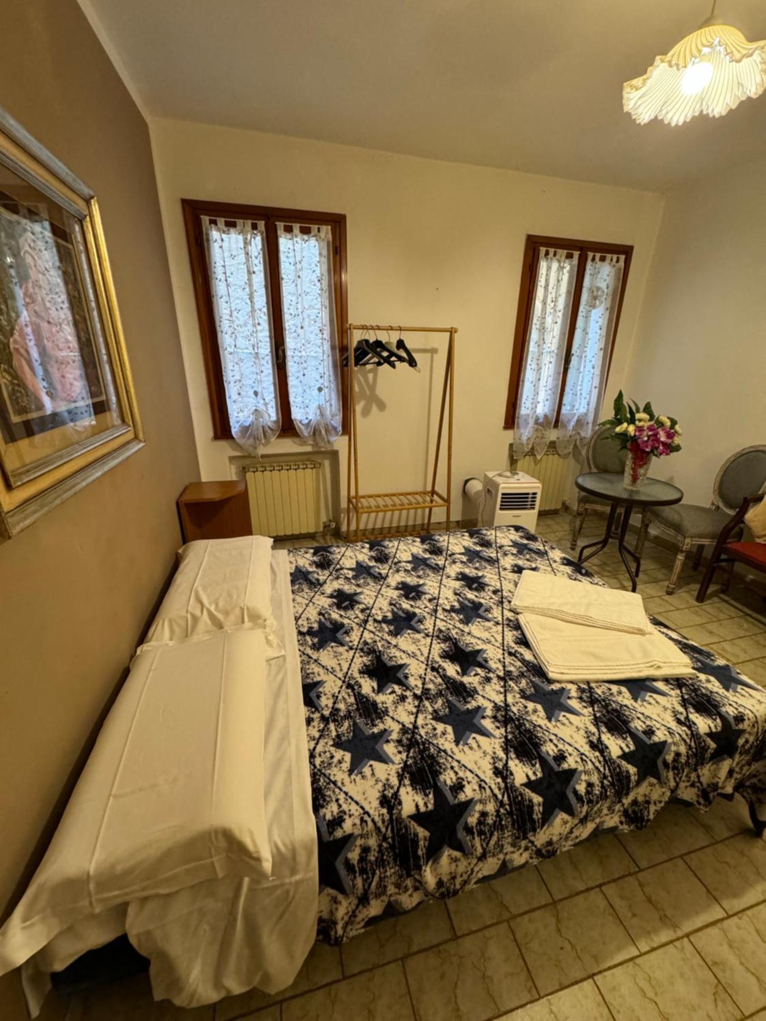 The Wolf House Hotel Venedig Eksteriør billede